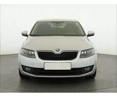 ŠKODA SUPERB COMBI 2.0TDI 140 LAURIN&K 4X4 DSG 7ST