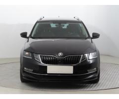 ŠKODA SUPERB COMBI 2.0TDI 140 LAURIN&K 4X4 DSG 7ST