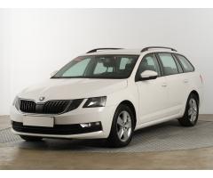 ŠKODA SUPERB COMBI 2.0TDI 140 LAURIN&K 4X4 DSG 7ST