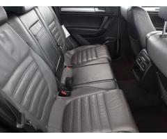 Volkswagen Touareg 3.0 TDI 180kW - 11