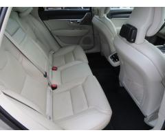 Volvo V90 D5 2.0 AWD 173kW - 13