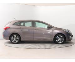 Hyundai i30 1.6 CRDi 81kW - 15