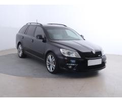 ŠKODA SUPERB COMBI 2.0TDI 140 LAURIN&K 4X4 DSG 7ST