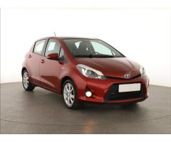 Toyota Yaris 1.5 Hybrid 74kW - 1