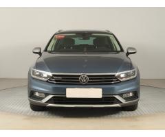 Volkswagen Passat 2.0 TDI 140kW - 2