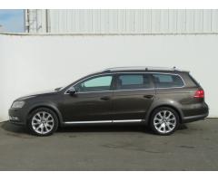 Volkswagen Passat 2.0 TDI 130kW - 4