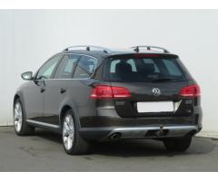 Volkswagen Passat 2.0 TDI 130kW - 5