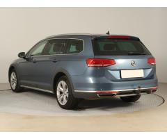 Volkswagen Passat 2.0 TDI 140kW - 5