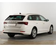 Škoda Octavia 2.0 TDI 110kW - 7