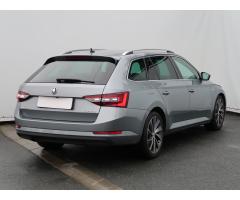 Škoda Superb 2.0 TDI 110kW - 7