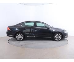 Volkswagen Passat 2.0 TDI 103kW - 8