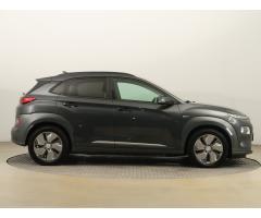 Hyundai Kona Electric 64 kWh 150kW - 8