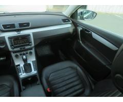 Volkswagen Passat 2.0 TDI 130kW - 11