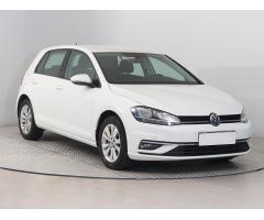 Volkswagen Golf 1.0 TSI 85kW - 1