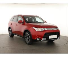 Mitsubishi Outlander 2.2 DI-D 110kW - 1