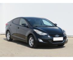 Hyundai Elantra 1.6 97kW - 1