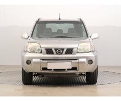 Nissan X-Trail 2.2 dCi 100kW - 2