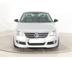 Volkswagen Passat 2.0 TDI 103kW - 2