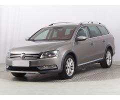 Volkswagen Passat 2.0 TDI 130kW - 3