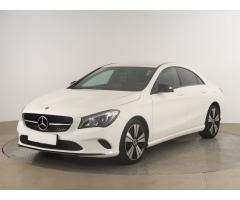 Mercedes-Benz CLA 180 90kW - 3