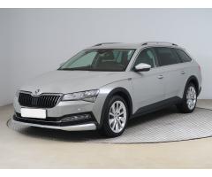 ŠKODA SUPERB COMBI 2.0TDI 140 LAURIN&K 4X4 DSG 7ST