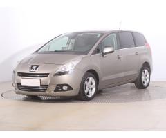 Peugeot 5008 2.0 HDI 110kW - 4