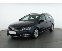 Volkswagen Passat 2.0 TDI 130kW - 3