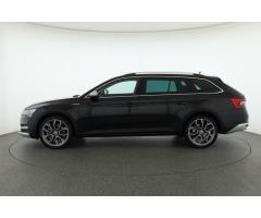 ŠKODA SUPERB COMBI 2.0TDI 140 LAURIN&K 4X4 DSG 7ST