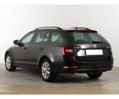 ŠKODA SUPERB COMBI 2.0TDI 140 LAURIN&K 4X4 DSG 7ST