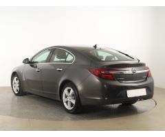 Opel Insignia 2.0 CDTI 103kW - 5