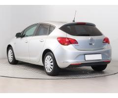 Opel Astra 1.4 T 103kW - 5