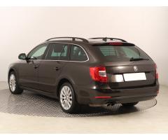 ŠKODA SUPERB COMBI 2.0TDI 140 LAURIN&K 4X4 DSG 7ST