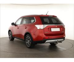 Mitsubishi Outlander 2.2 DI-D 110kW - 5