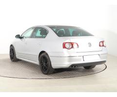 Volkswagen Passat 2.0 TDI 103kW - 5