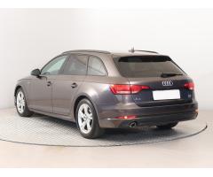 Audi A4 2.0 TDI 110kW - 7