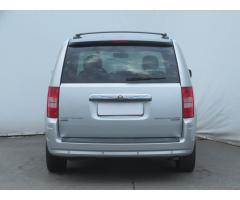 Chrysler Grand Voyager 2.8 CRD 120kW - 6