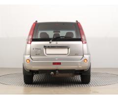 Nissan X-Trail 2.2 dCi 100kW - 6