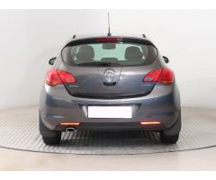 Opel Astra 1.4 T 103kW - 6