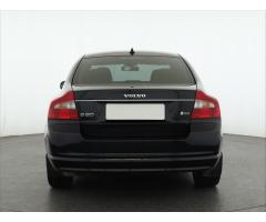 Volvo S80 2.4 D5 136kW - 6