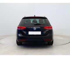 Volkswagen Passat 1.6 TDI 88kW - 6