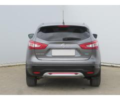 Nissan Qashqai 1.5 dCi 81kW - 6