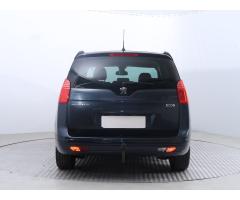 Peugeot 5008 2.0 HDI 110kW - 6