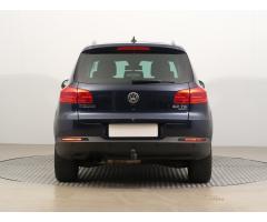 Volkswagen Tiguan 2.0 TSI 132kW - 6