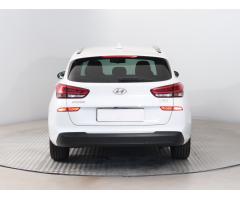 Hyundai i30 1.6 CRDi 100kW - 7