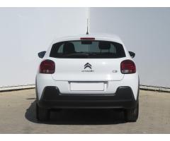 Citroën C3 1.2 PureTech 60kW - 8