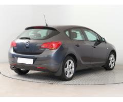 Opel Astra 1.4 T 103kW - 7