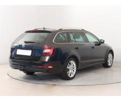 Škoda Octavia 1.6 TDI 85kW - 7