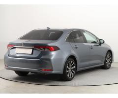 Toyota Corolla 1.5 VVT-i 92kW - 7