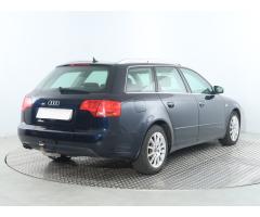 Audi A4 2.0 TDI 103kW - 7