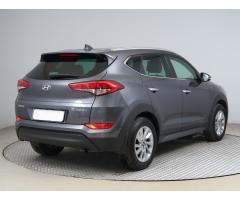 Hyundai Tucson 1.7 CRDi 85kW - 7